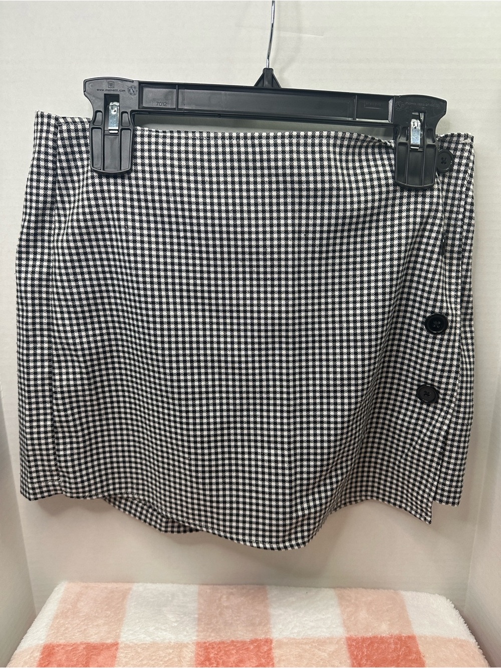Kendall & Kylie Black and White Gingham Mini Skort with Side Buttons